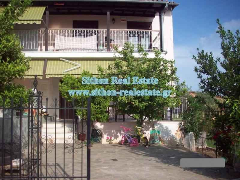 property-img