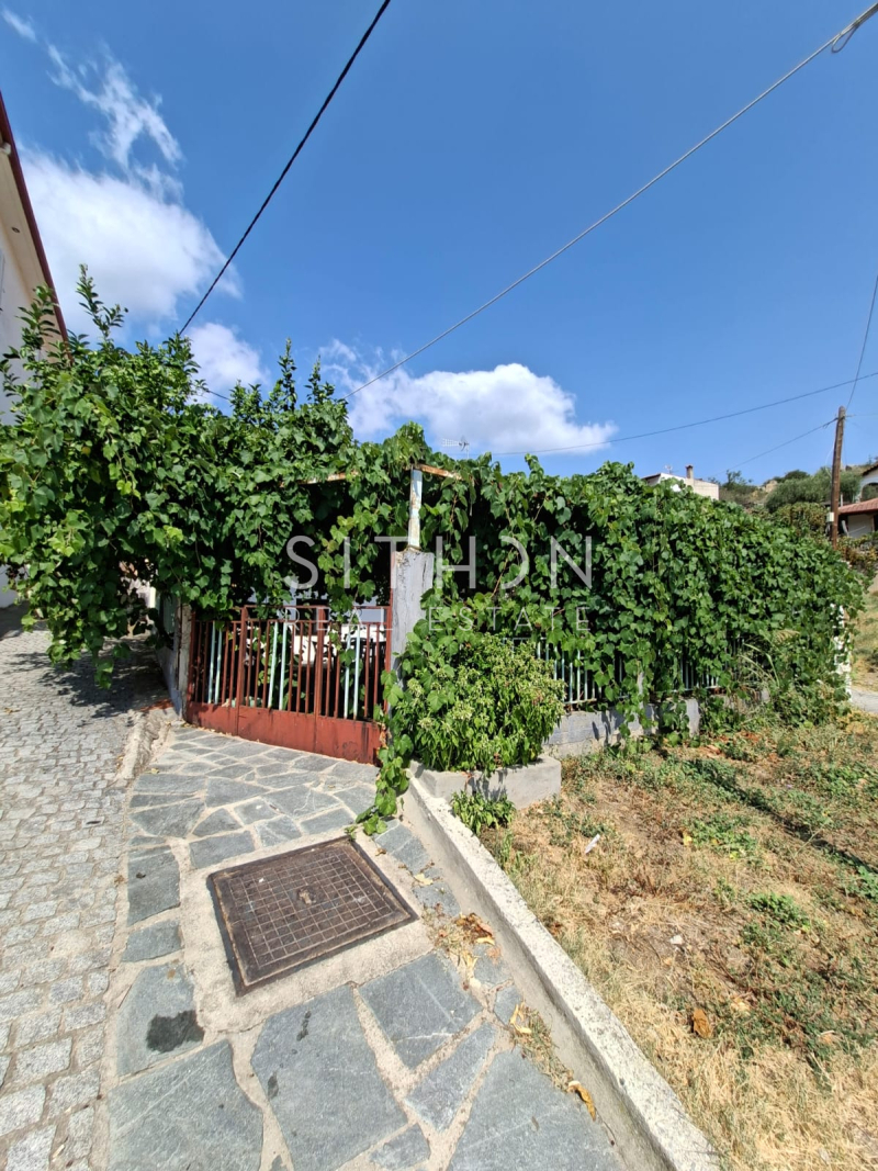 property-img