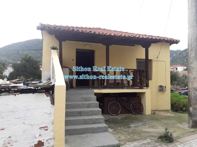 property-img